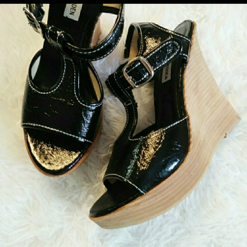 Steve Madden Wedges
